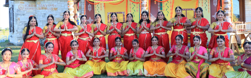 Raga Mayuri students performing classical dance